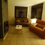 Casa Ombrieta بيت للعطل بيسييت